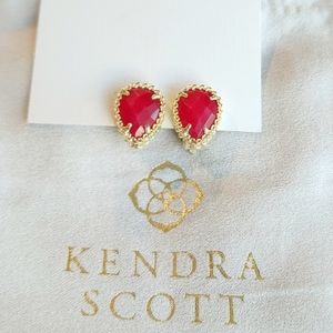 Kendra Scott Fuschia Jade Earrings